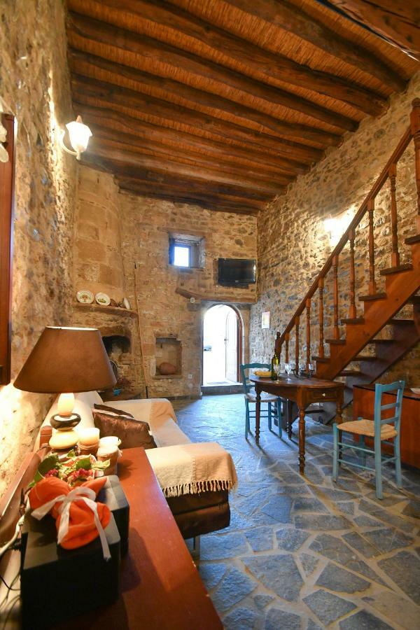 Stone House Apartment Malona Village Екстериор снимка