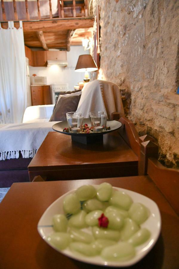 Stone House Apartment Malona Village Екстериор снимка